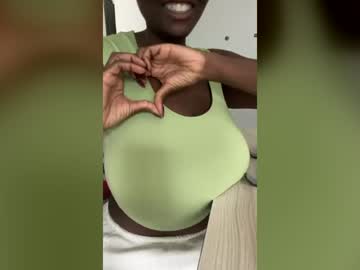 brandybreasts