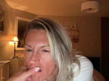 hotmommy cums