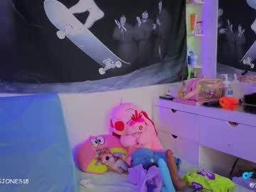isisjones18
