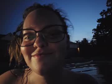 petite amie